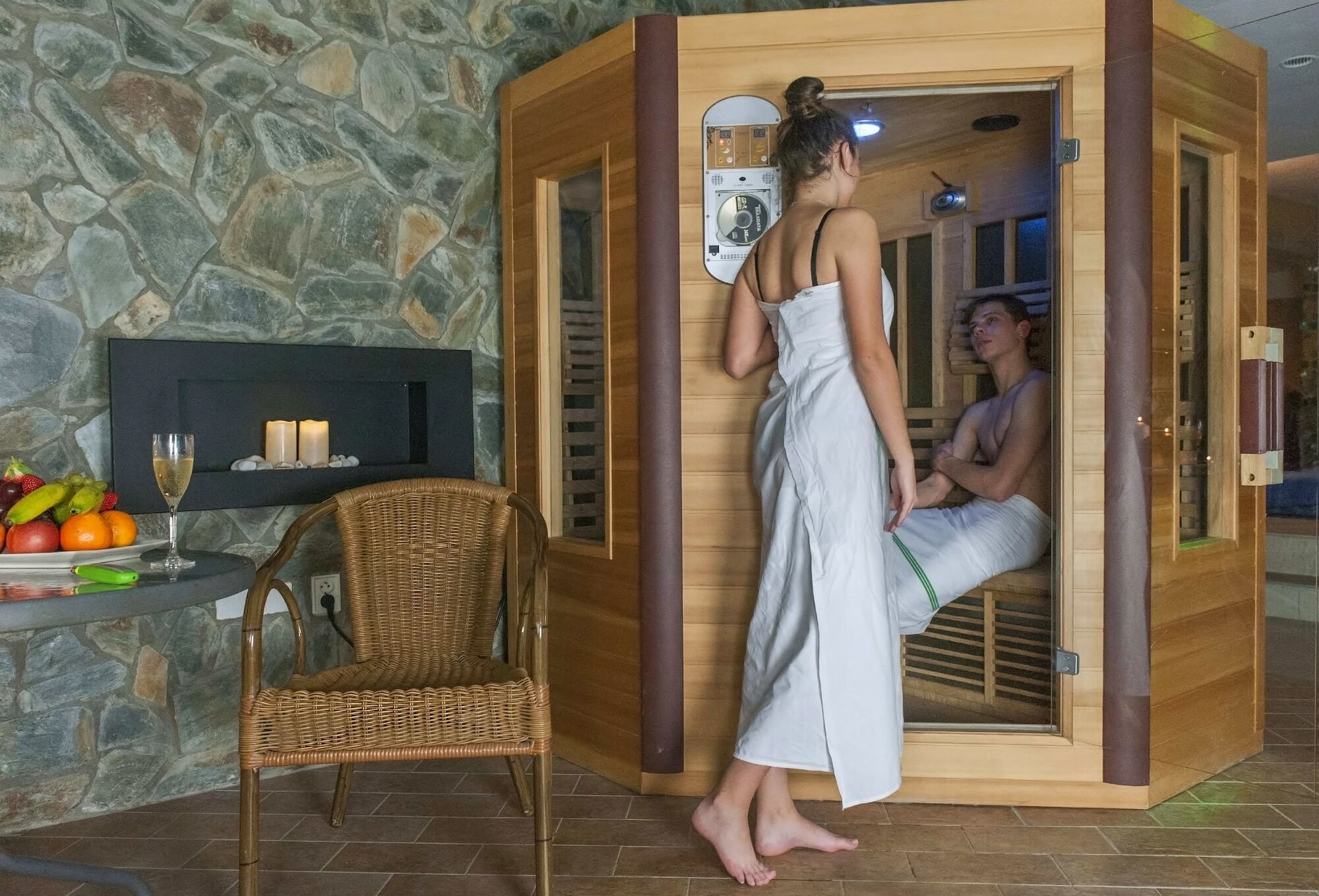 Hotel Dixon So Vstupom Do Bazena A Virivky Zdarma - Free Entrance To Pool And Jacuzzi Included Banska Bystrica Bagian luar foto